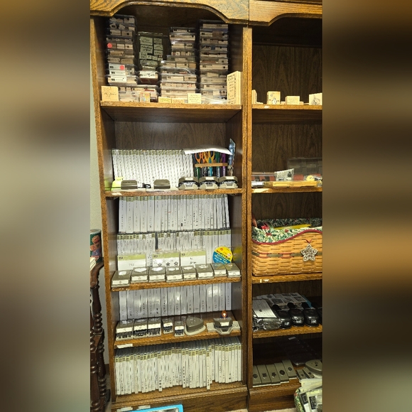 Stampin Up wooden stamps, stamp sets and card stock - Picture 2 of 5